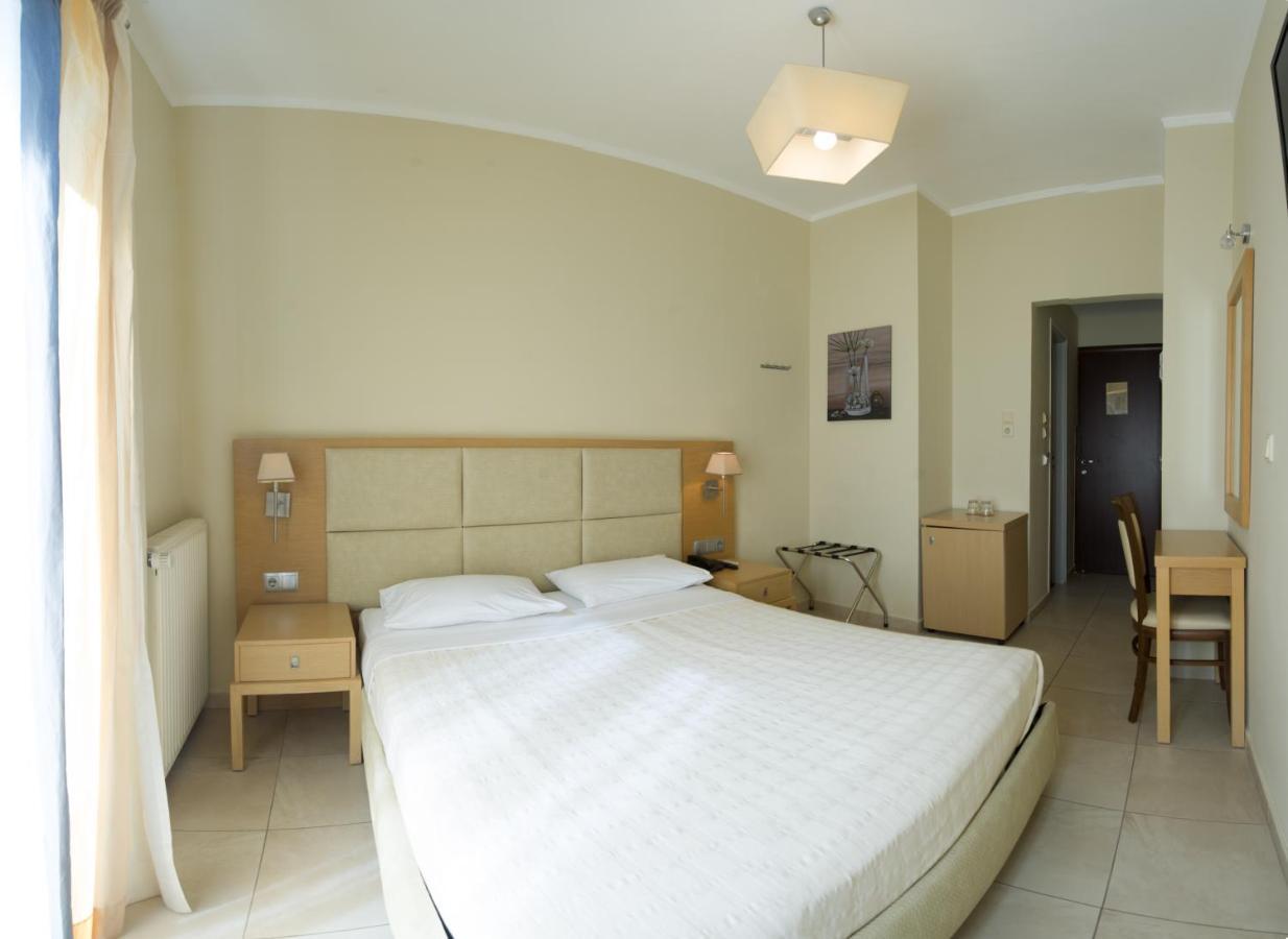 San Nectarios Hotel Parga Exterior photo