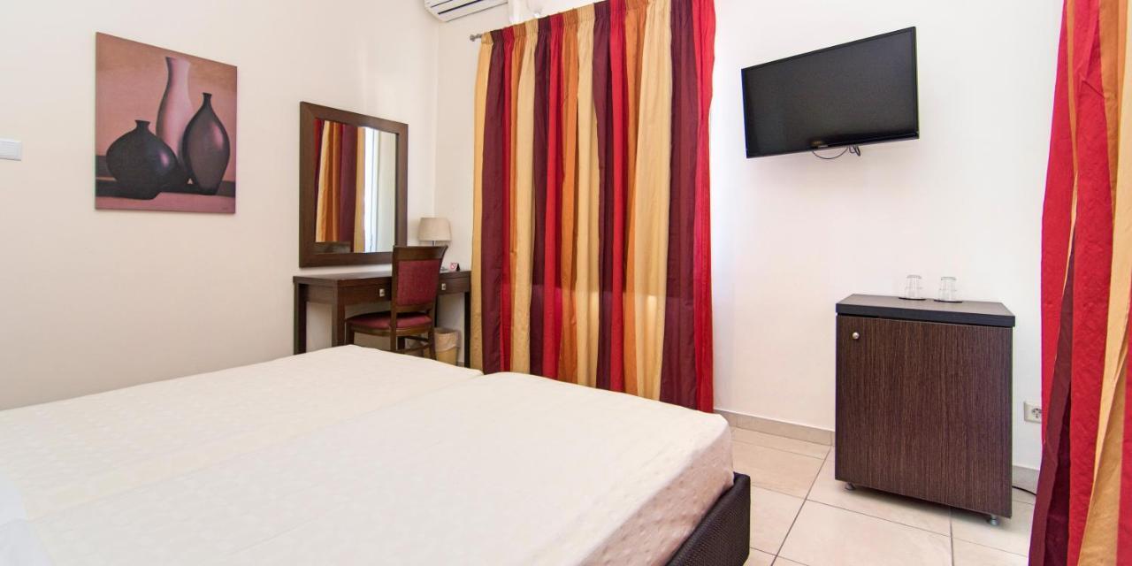 San Nectarios Hotel Parga Exterior photo
