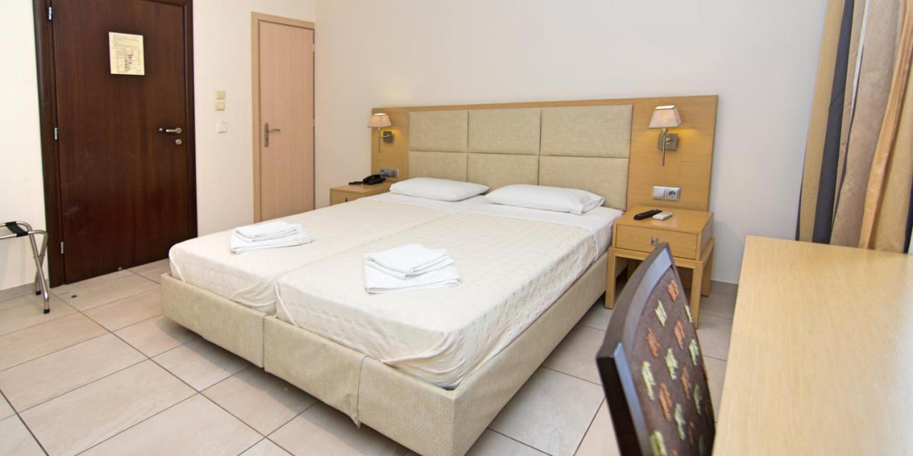 San Nectarios Hotel Parga Exterior photo